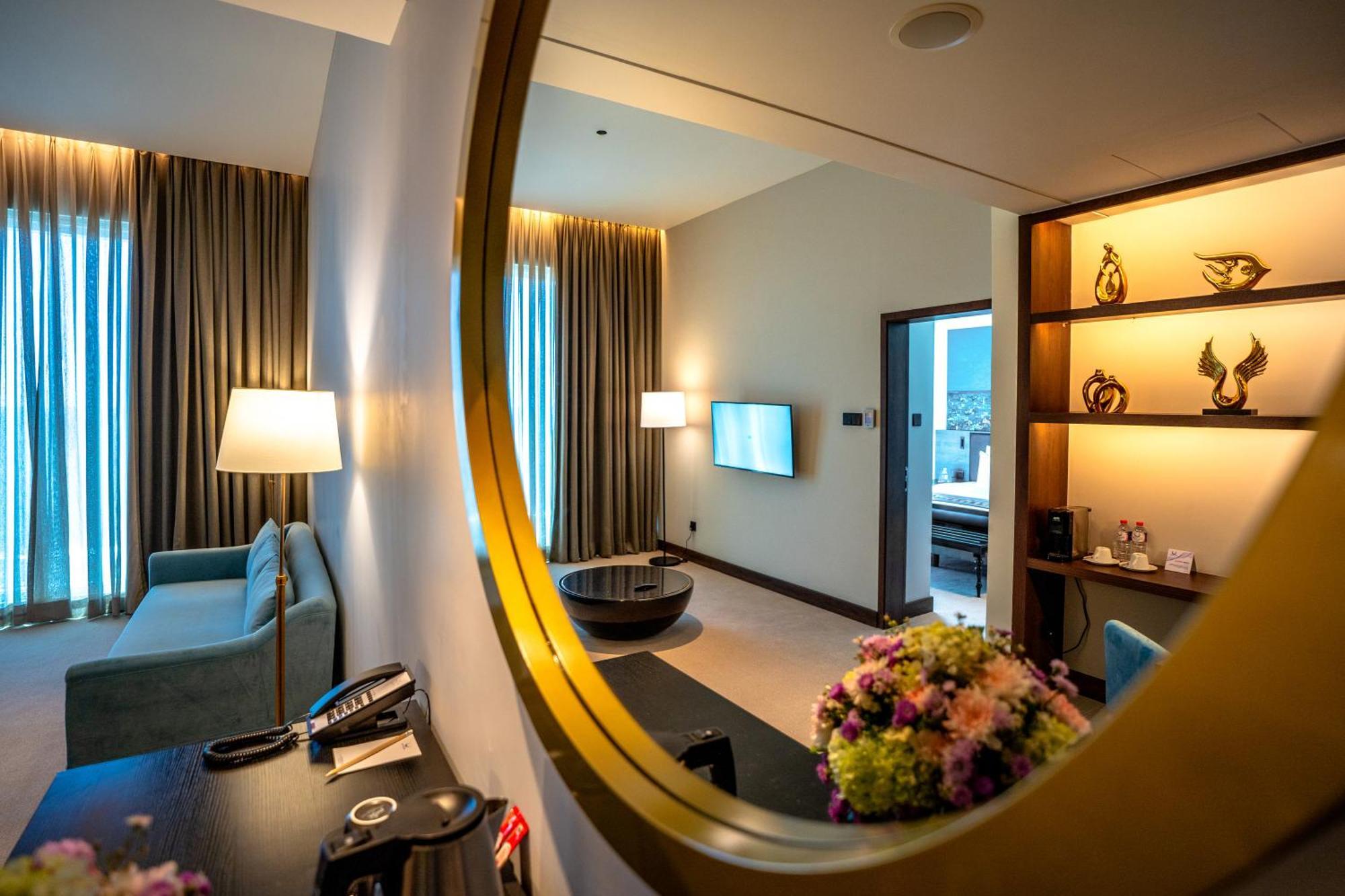 Sofia Colombo City Hotel מראה חיצוני תמונה